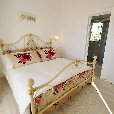 Ferienhaus Olea By Interhome