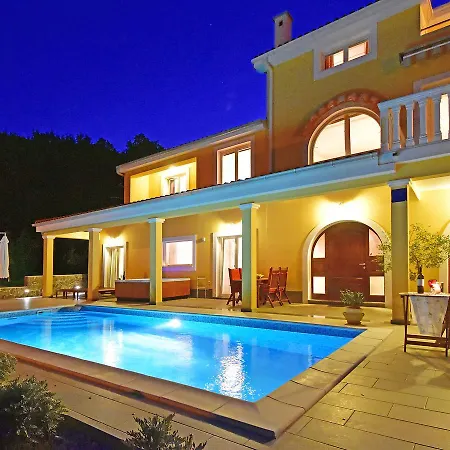 Olea By Interhome Vakantiehuis Opatija